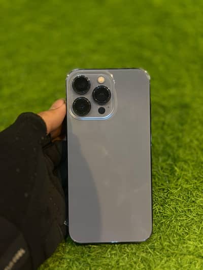 Apple iPhone 13 Pro