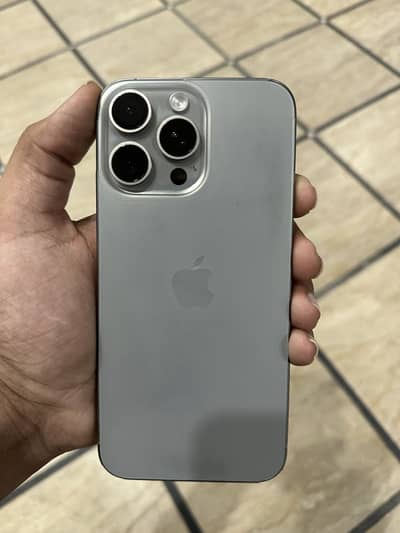 Apple iPhone 15 Pro Max