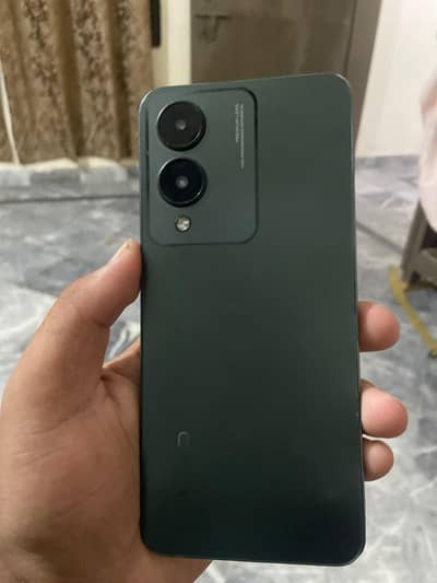 Vivo Y17s
