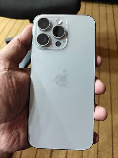 Apple iPhone 15 Pro Max jv 256gb Natural Titanium with box