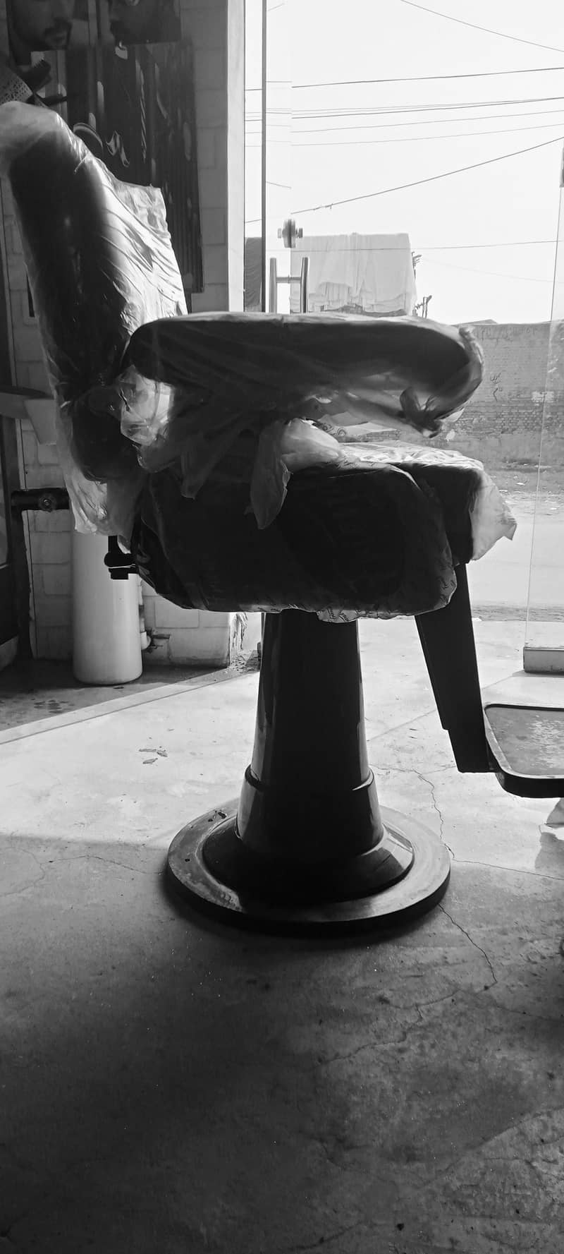 saloon chairs 1