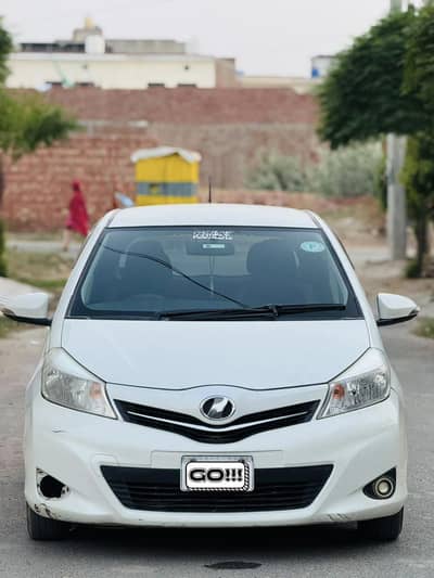 Toyota Vitz 2011