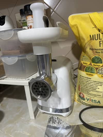 Meat mincer
