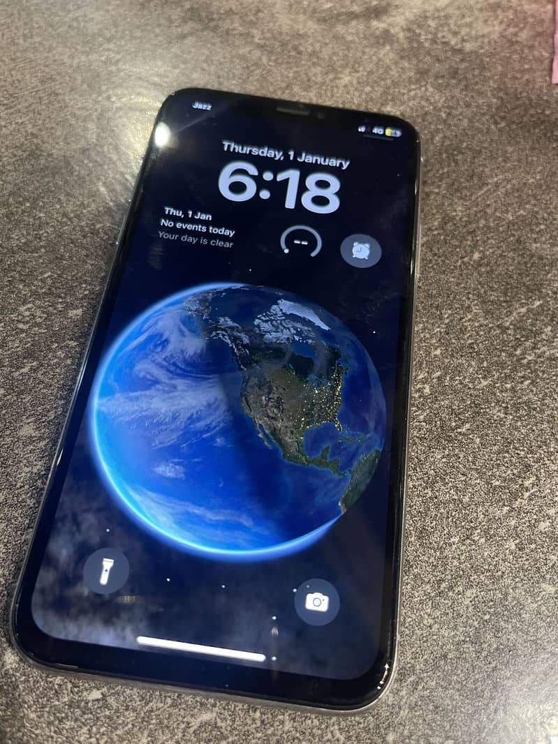 Apple iPhone X 1
