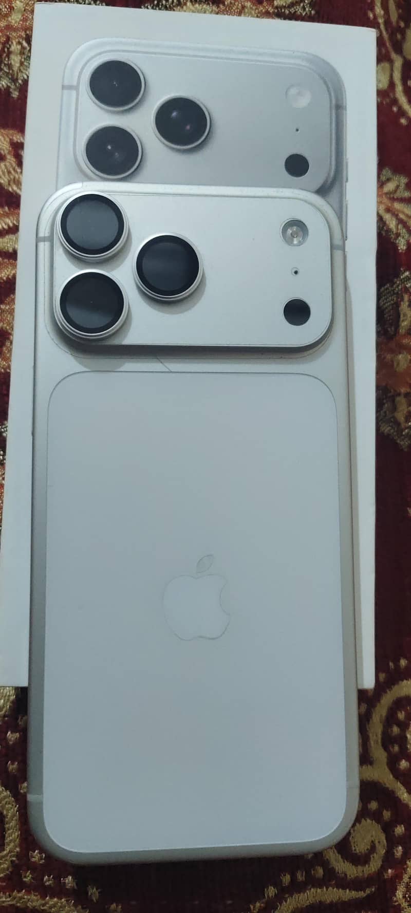 Apple iPhone 17 Pro Max 0