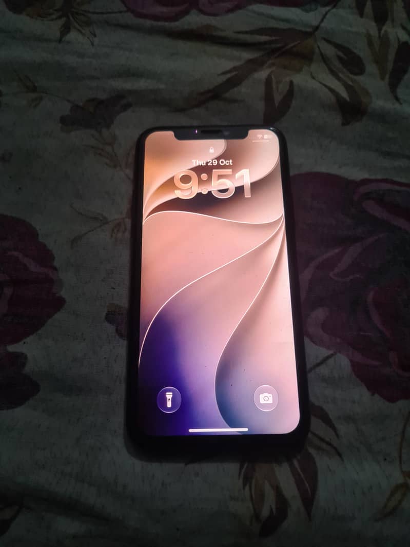 Apple iPhone 11 Pro 1