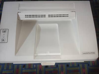 HP laser jet pro m102w selling