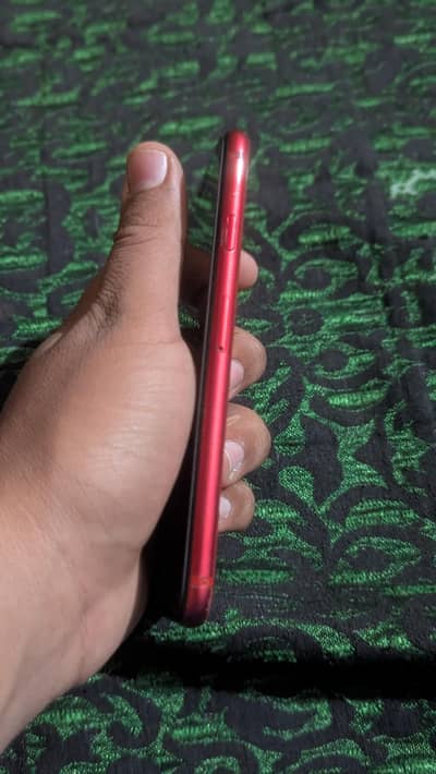 Apple iPhone SE