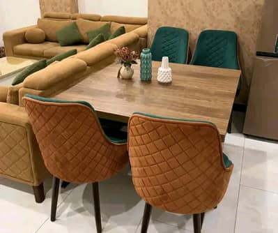 Dinning Table