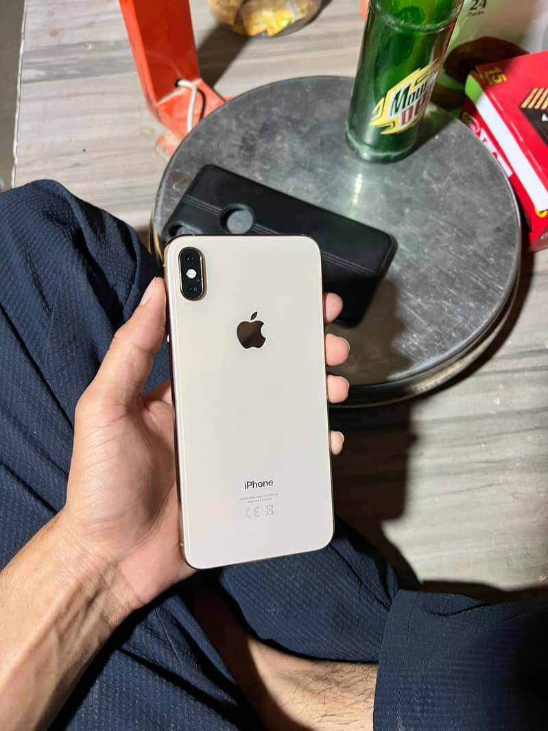Apple iphone xs max 2
