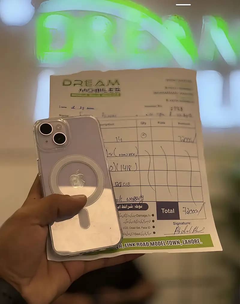 Apple iPhone 14 7