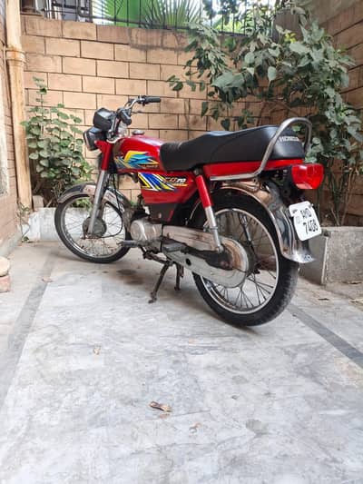 Honda CD70 2022