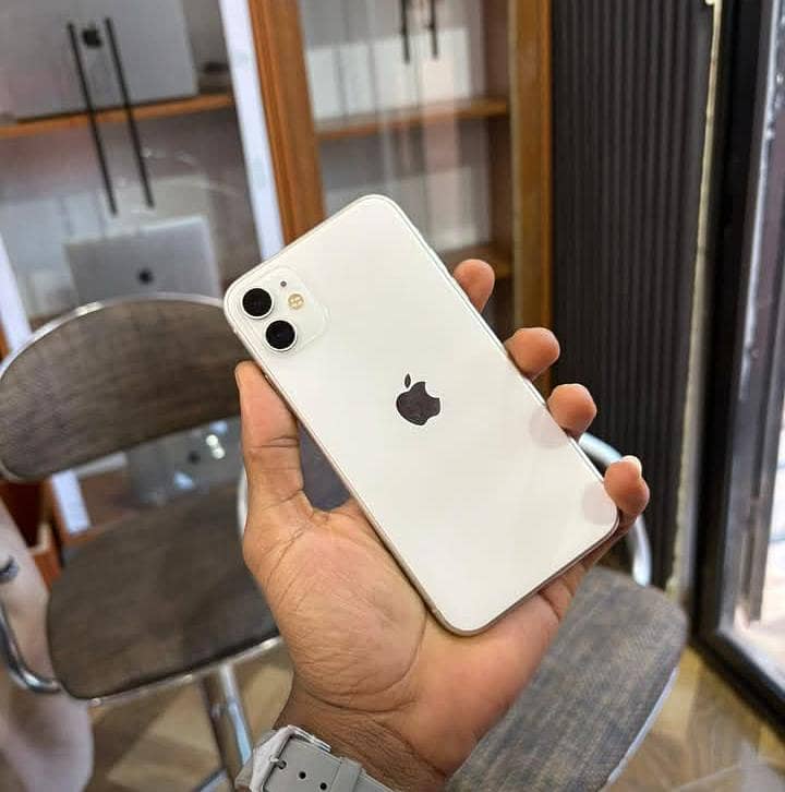 Apple iPhone 11 256GB 0