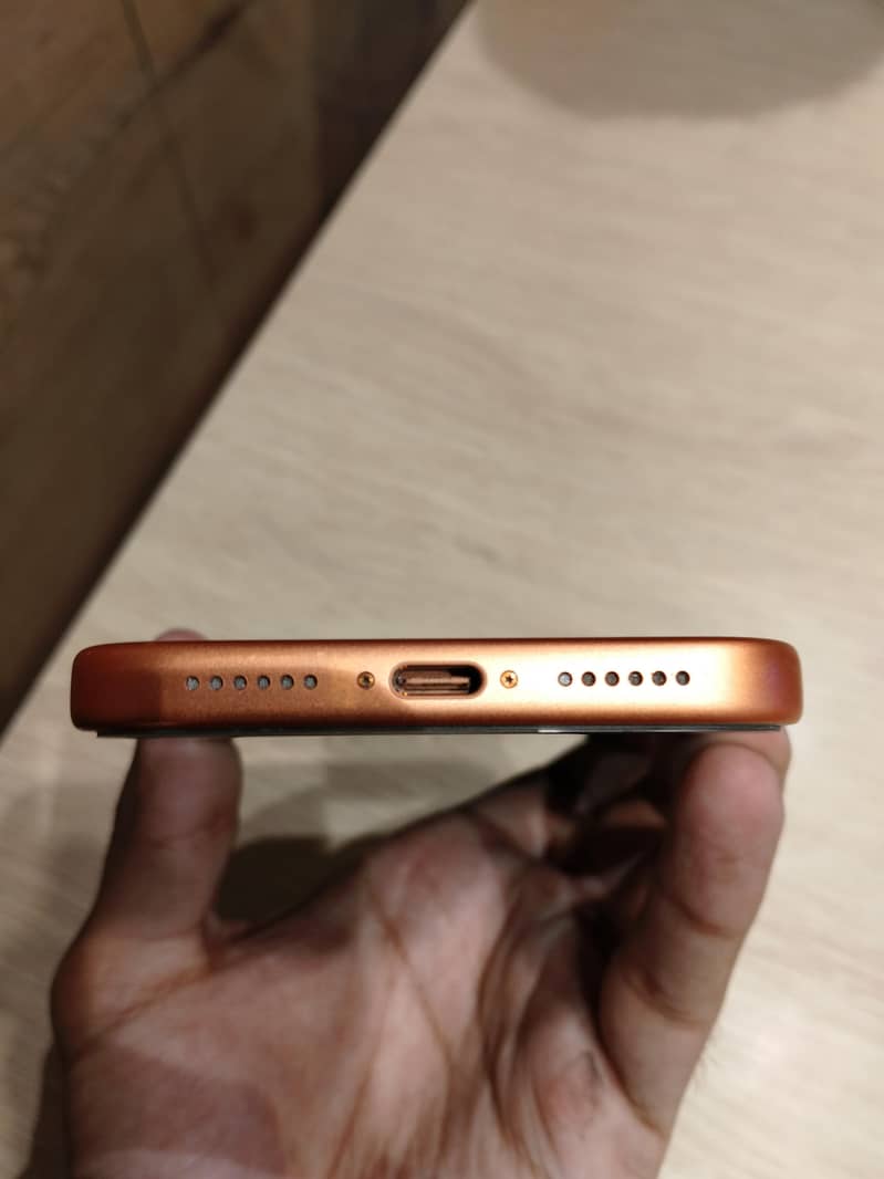 Apple iPhone 17 Pro Max 1
