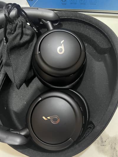 SoundCore by Anker life Q30 headphones