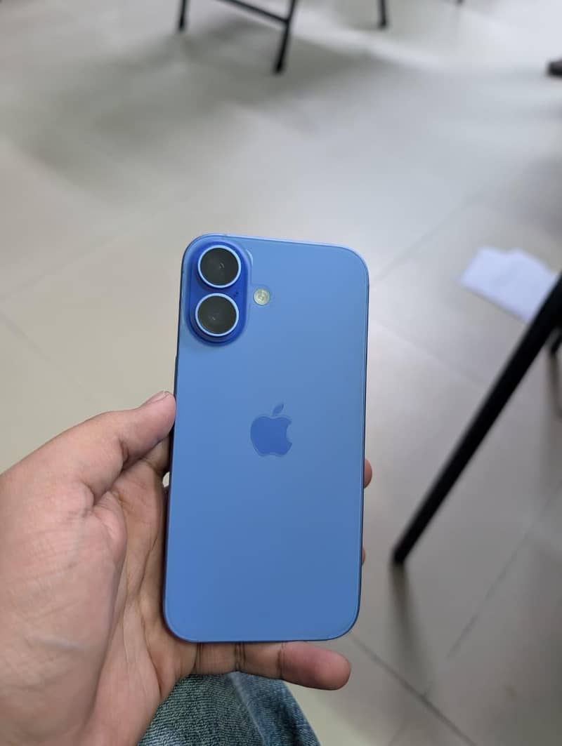 Apple iPhone 16 [JV) 0