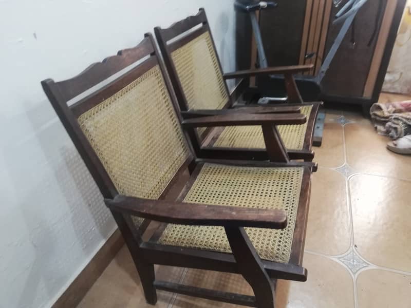 Antic  2 chairs 2