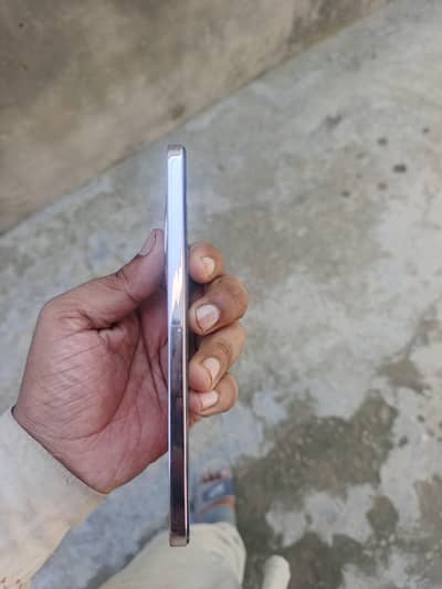 OPPO Reno 12 f