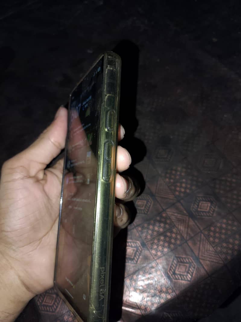 Google Pixel 6a 1
