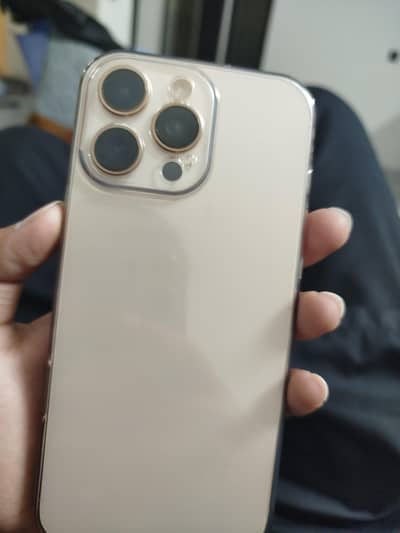 Apple iPhone 16 Pro Max desert