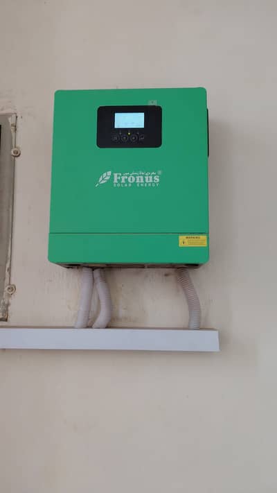 Fronus 10kw Solar Inverter with 6 Solar Panels and DB Box