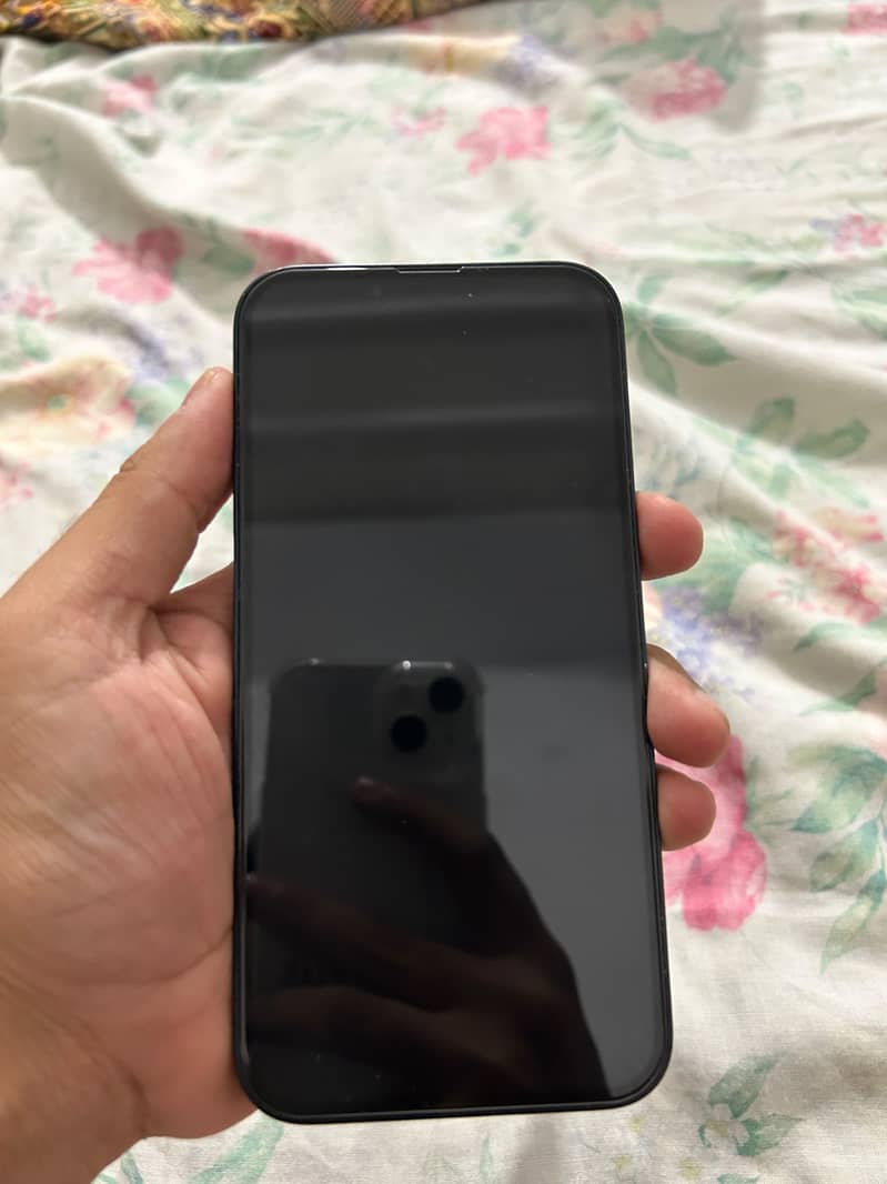Apple iPhone 13 1