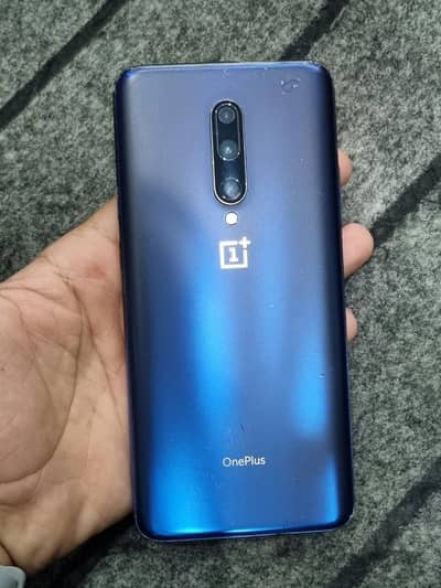 one plus 7 pro 12/256 gb