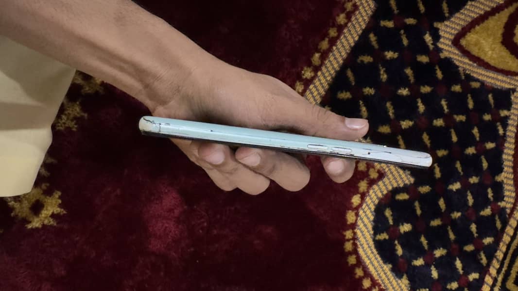 Oppo A52 1