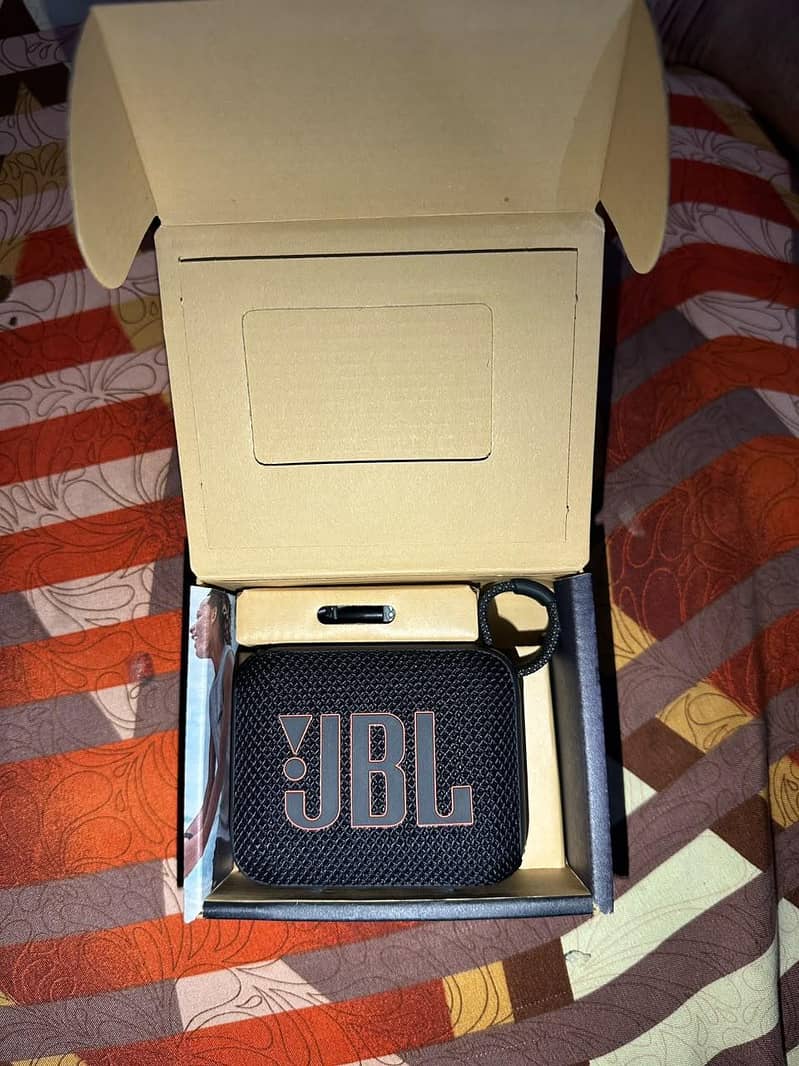 JBL Go4 0