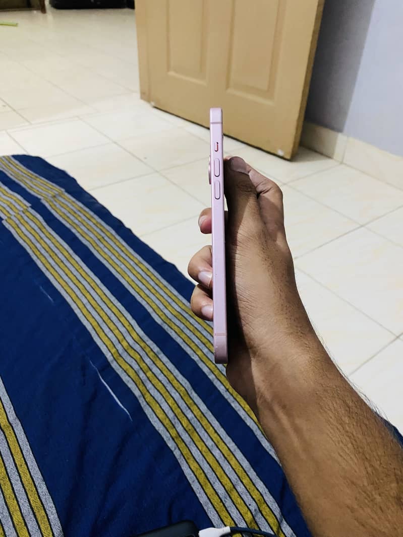 iPhone 15 plus 256gb 9