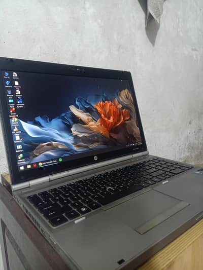 HP elite book 8560p