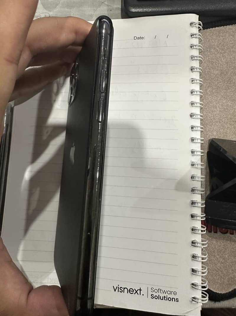 Apple iPhone 11 Pro 10