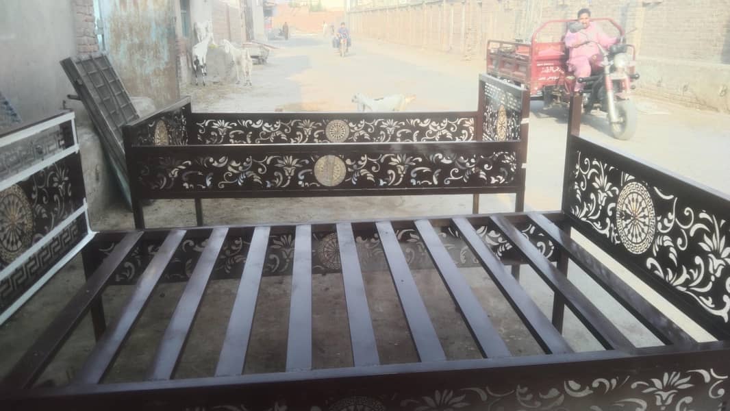 double bed 0