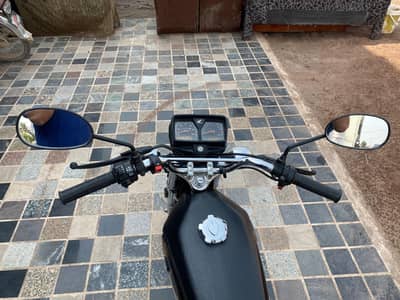honda CG-125 golden black