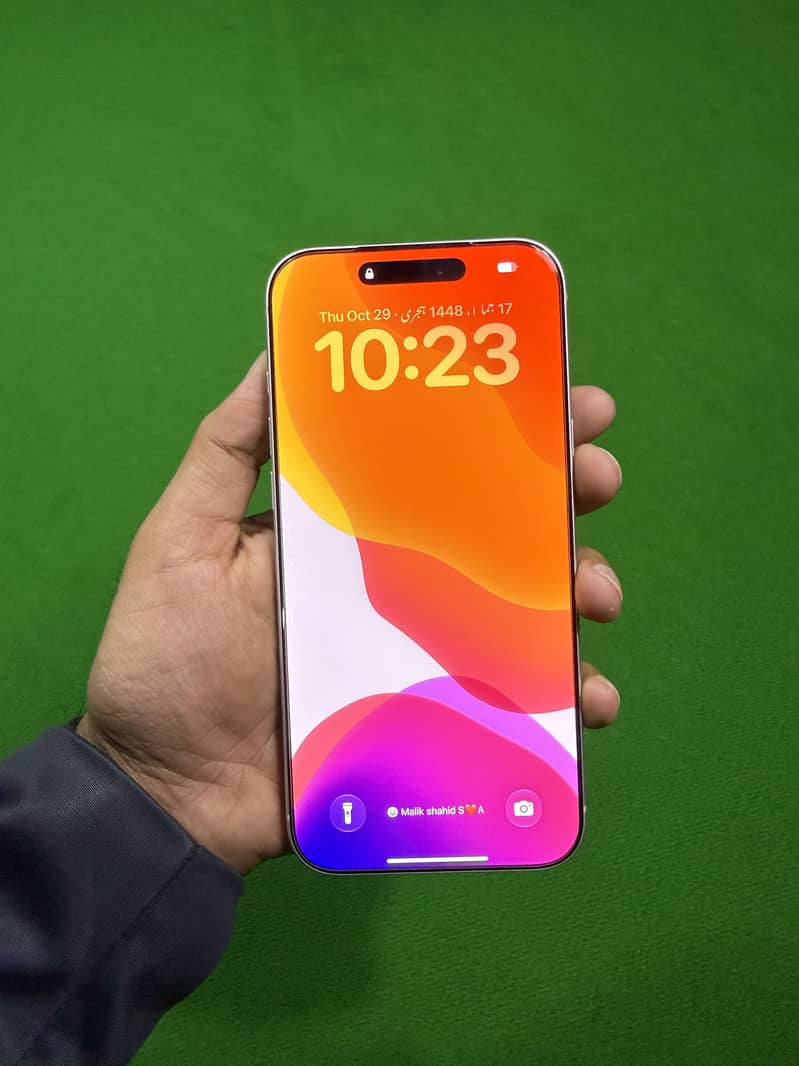 Apple iPhone 17 Pro Max 8
