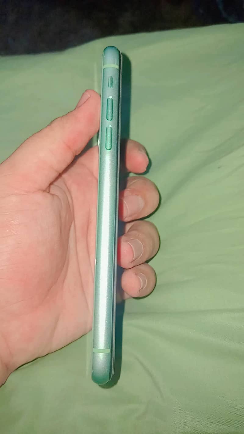 Apple iPhone 11 1