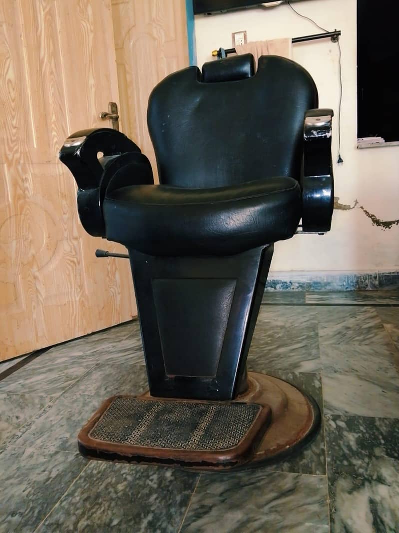 parlor chairs 0