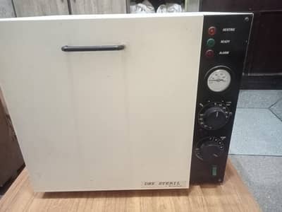 Dry Heat Sterilizer
