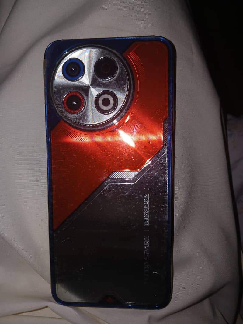 Tecno SPARK 30 Pro 8
