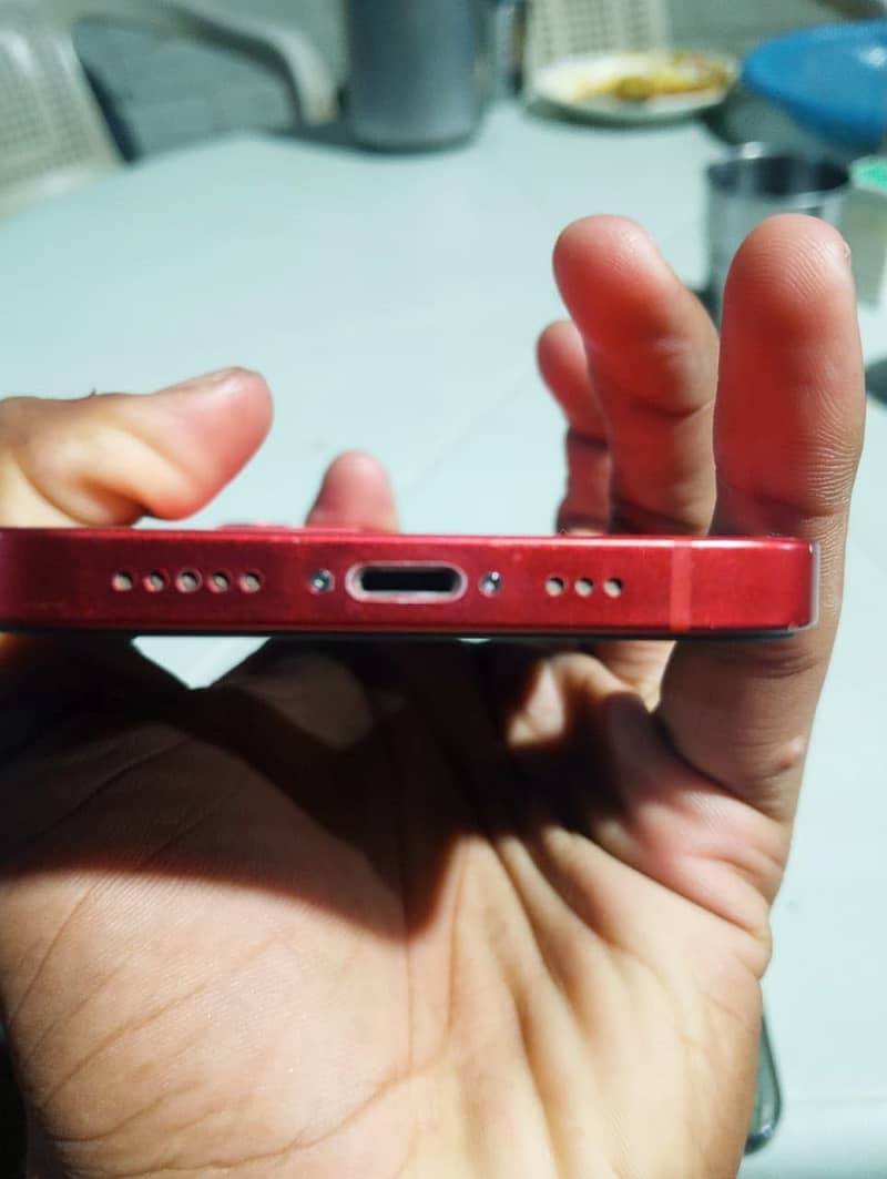 Apple iPhone 12 0