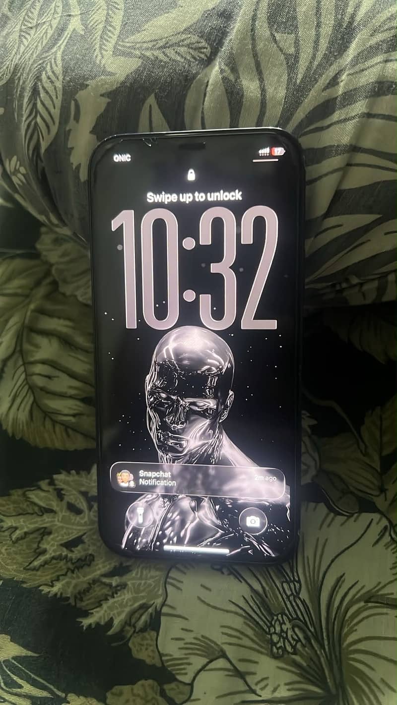 Apple iPhone 12 0