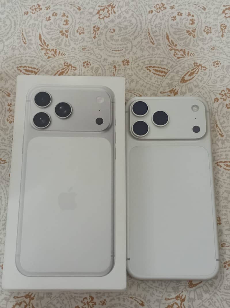 iPhone 17 pro max 0