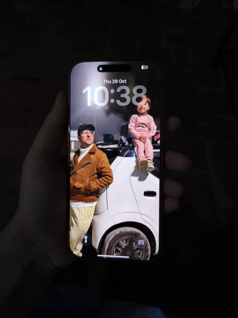 Apple iPhone 17 Pro Max 1