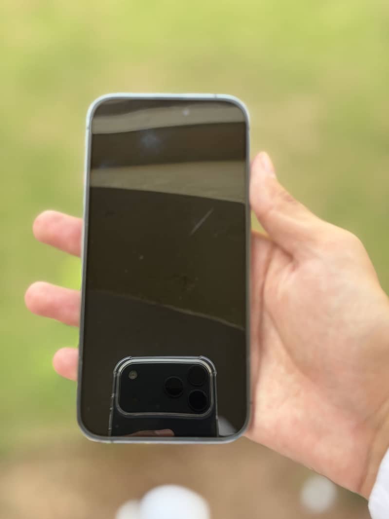 Apple iPhone 14 Pro 4