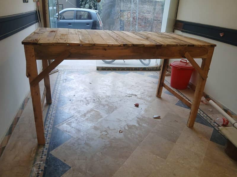 Table for chicken shop 1