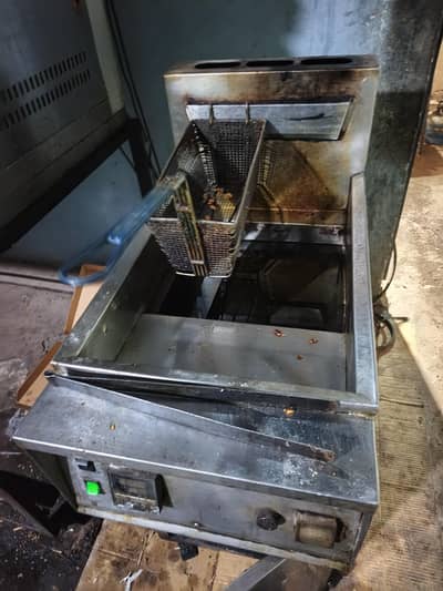 Pizza Shop Ka Mukammal Saman For Sale - Running Setup
