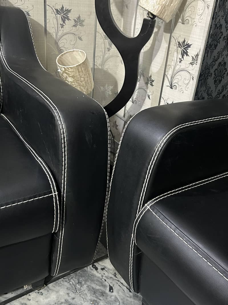 5 seater sofa 0