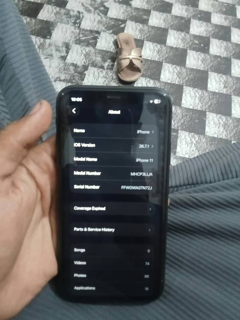 Apple iPhone 11 0