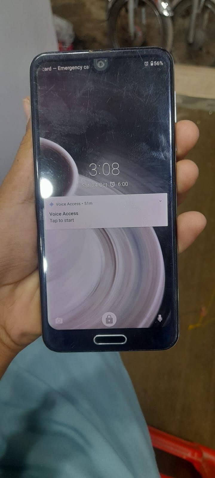 Sharp Aquos R2 6