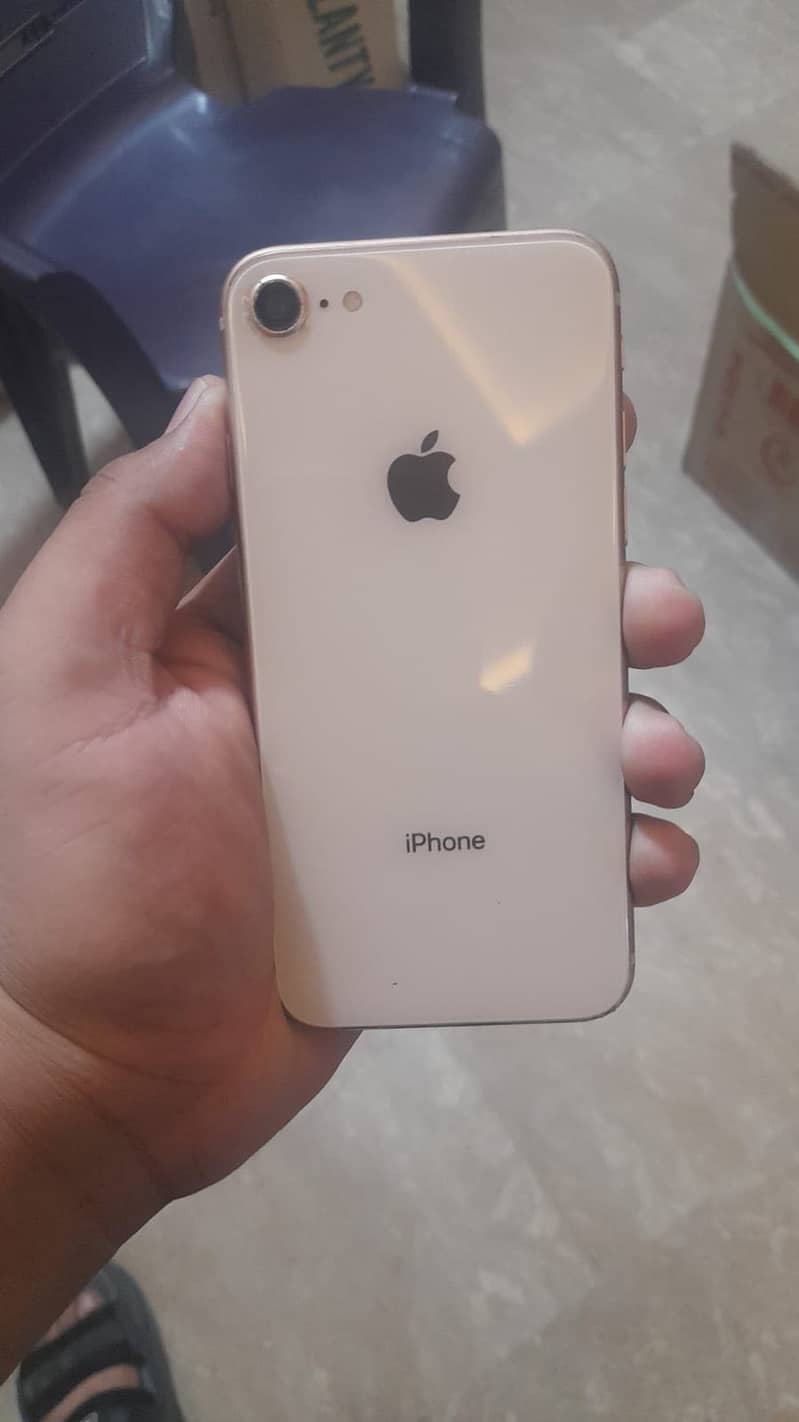 Apple iPhone 8 0